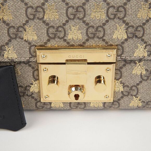 Paddle Lock Small Chain Shoulder Crossbody Bag - Picture 2 of 9